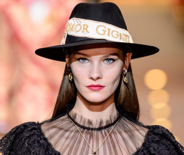 Модные фасоны женских шляп 2019 года и с чем носить головные уборы